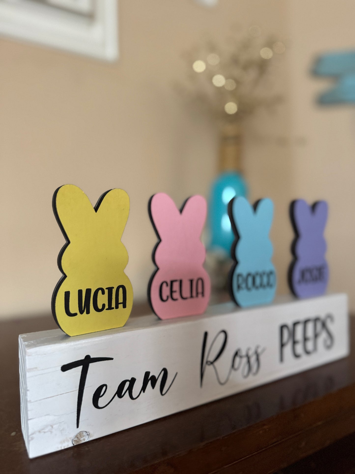 Personalized Peep Display