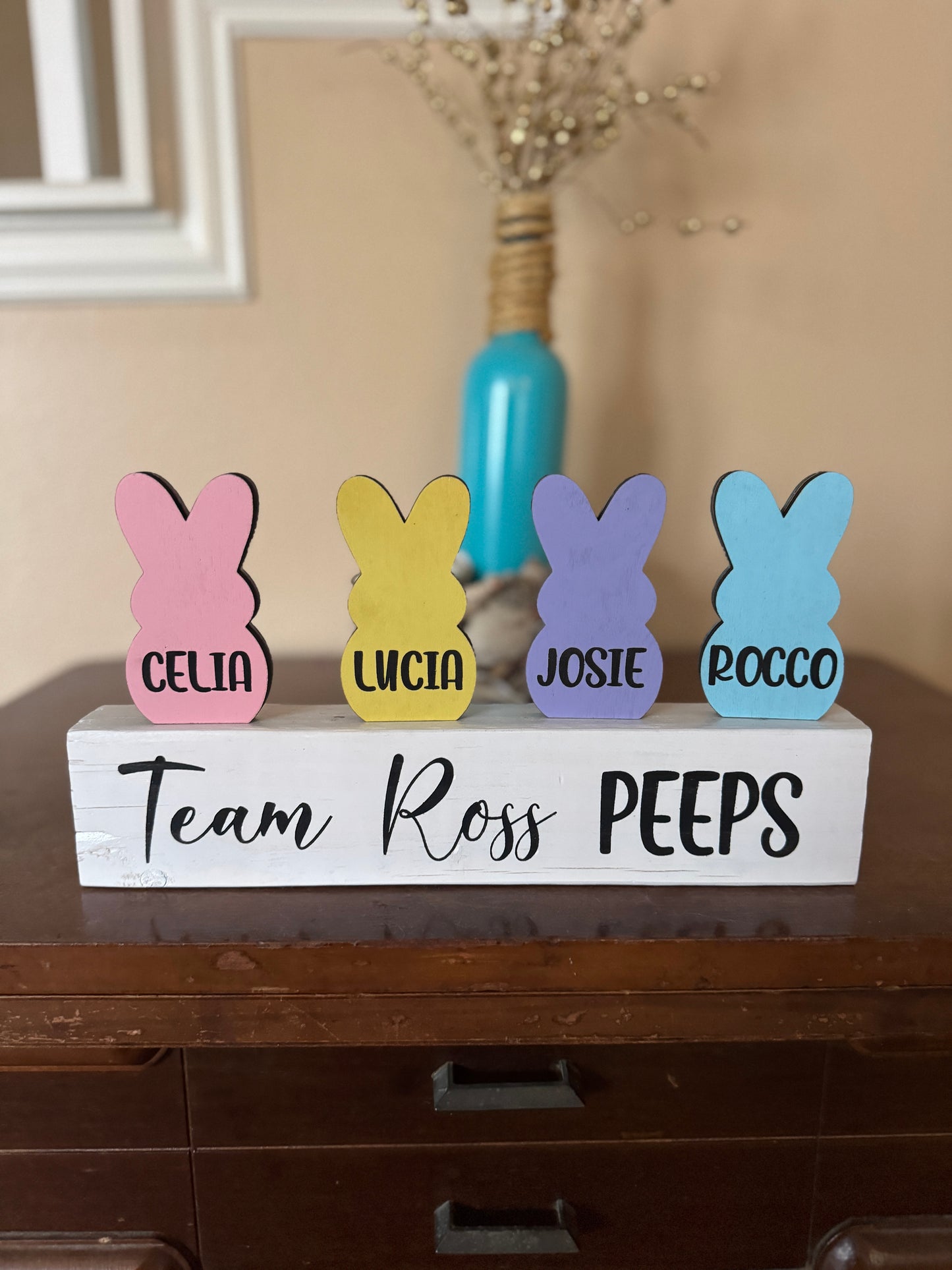 Personalized Peep Display