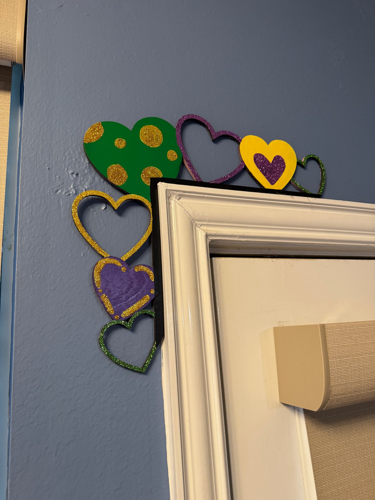 Mardi Gras Hearts Door Topper